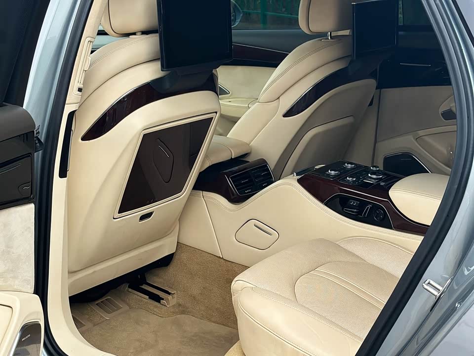Audi A8 Audi A8