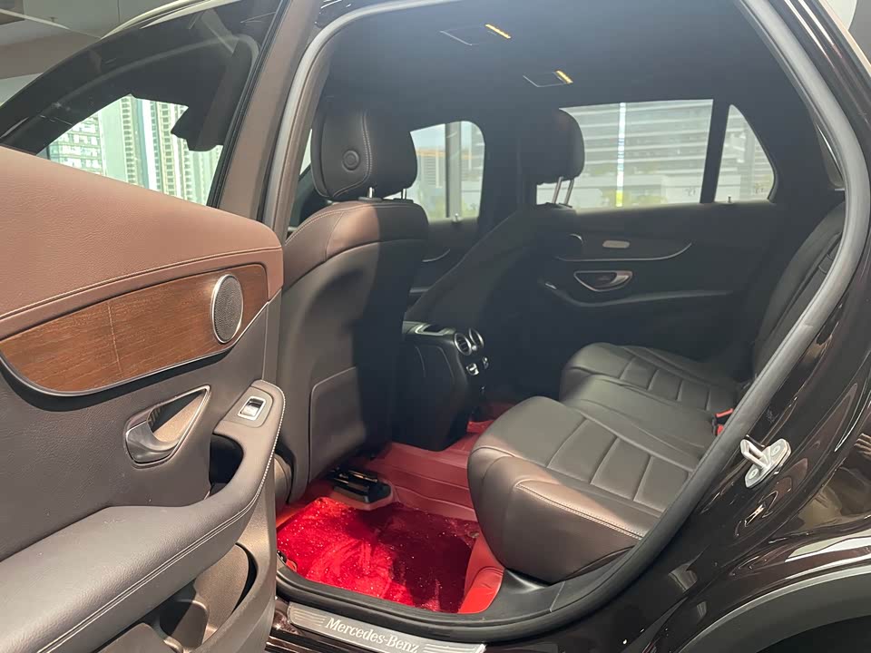 Mercedes-Benz GLC Mercedes-Benz GLC