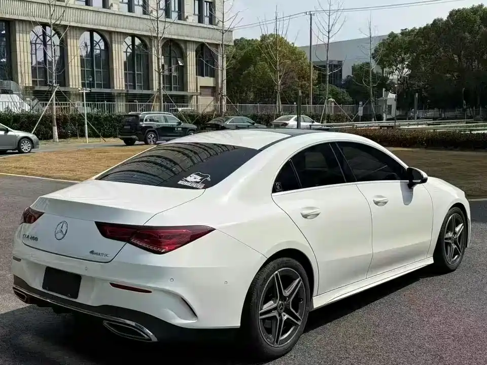 Mercedes-Benz CLA