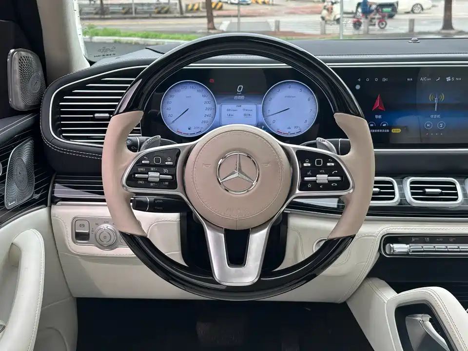 Mercedes-Benz GLS Mercedes-Benz GLS