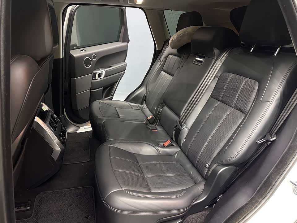 Land Rover Range Rover Sport Land Rover Range Rover Sport