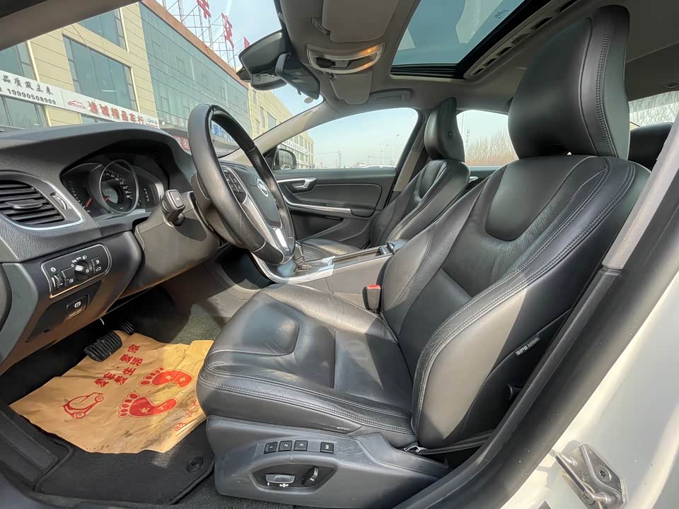 Volvo S60 Volvo S60