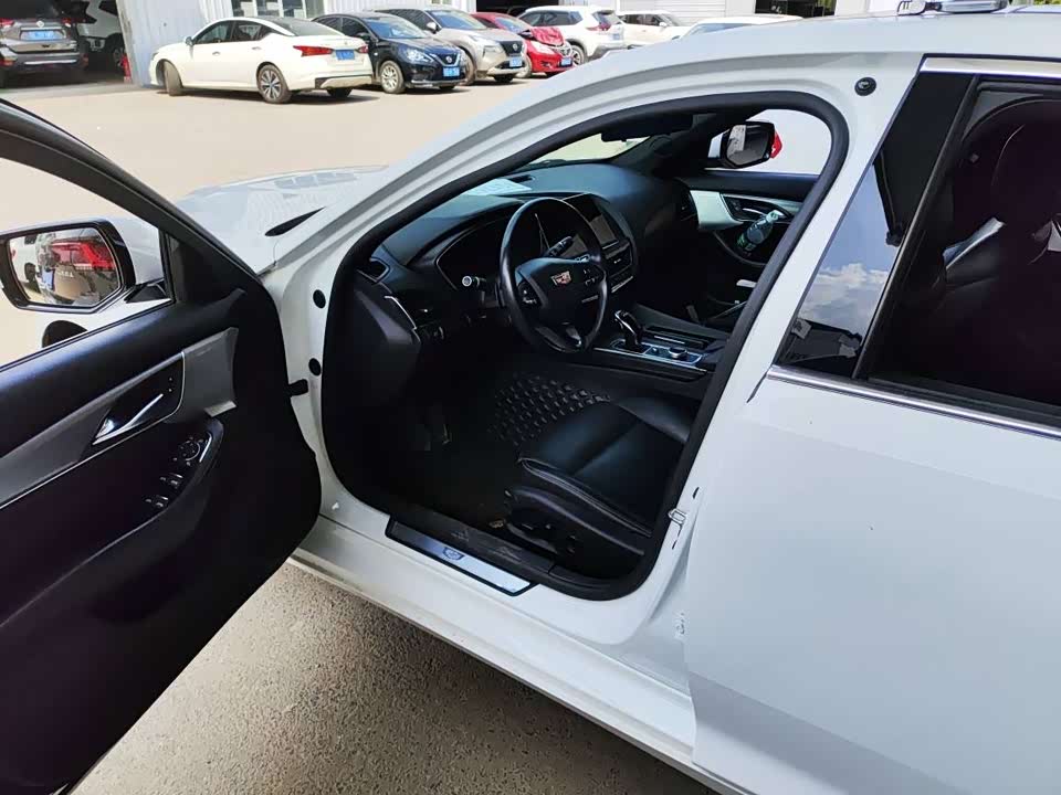 Cadillac CT5