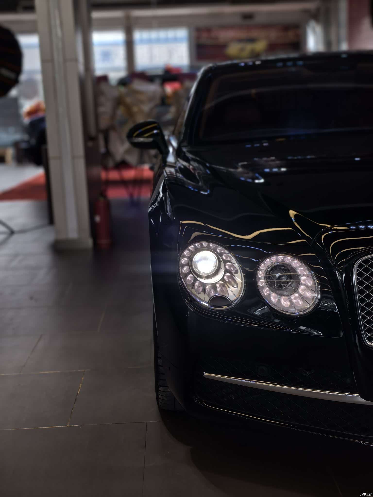 Bentley Flying Spur, 2017 18