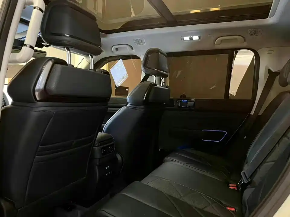 BYD Leopard 5