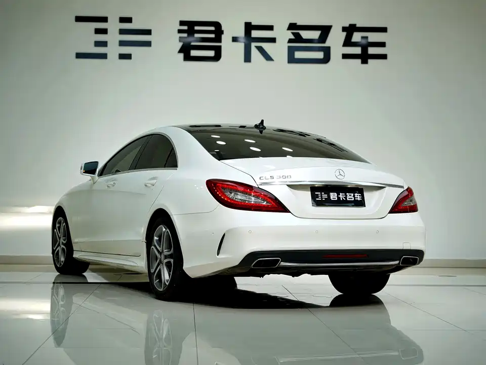 Mercedes-Benz CLS