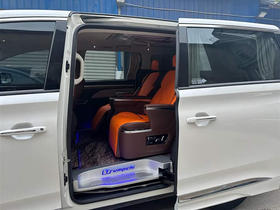 Trumpchi Trumpchi M8