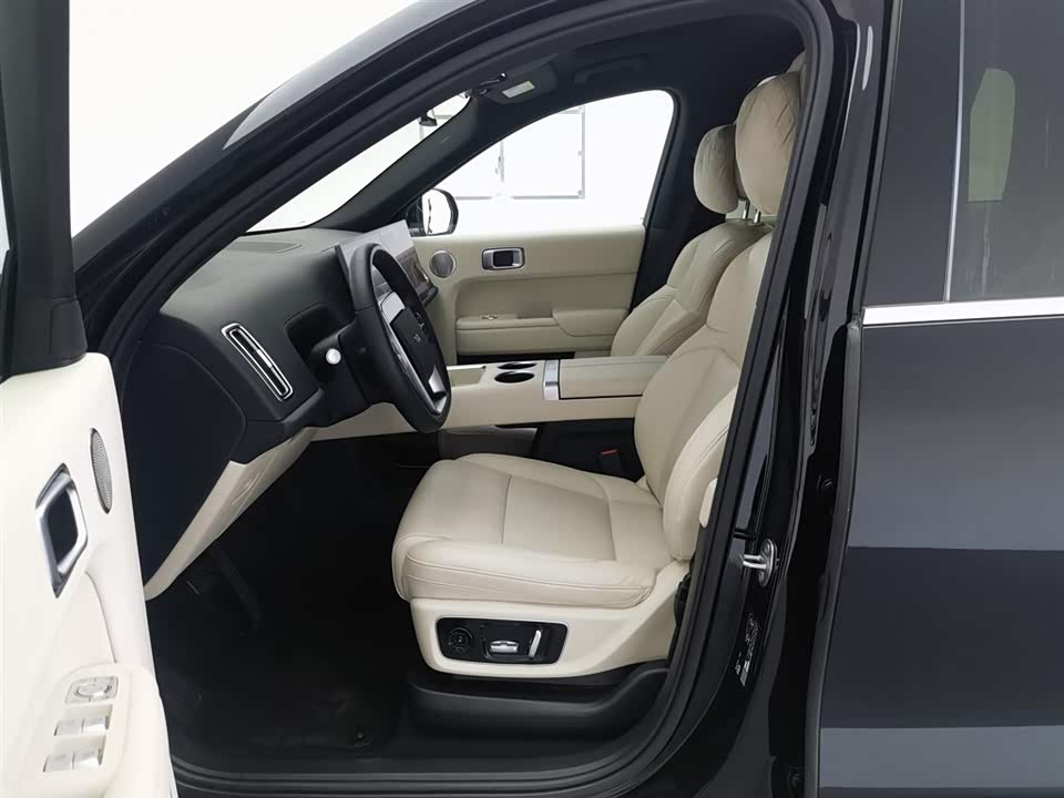 Li Auto Ideal L8