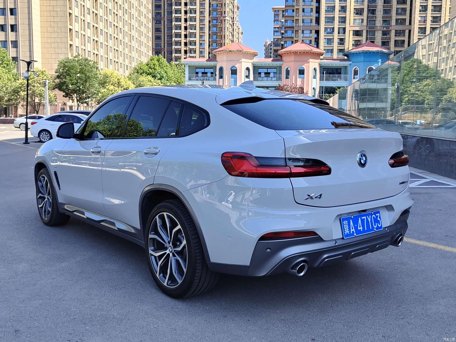 BMW X4, 2020 все фото