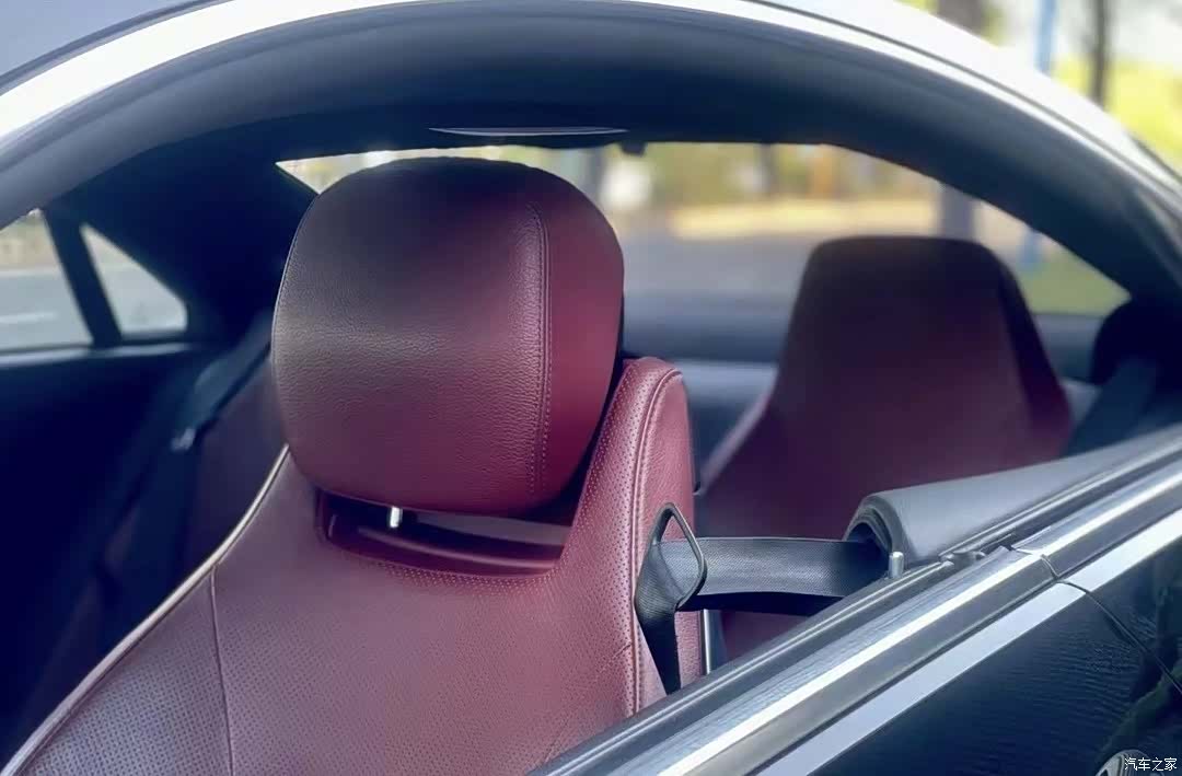 Mercedes-Benz E-Class, 2015 11