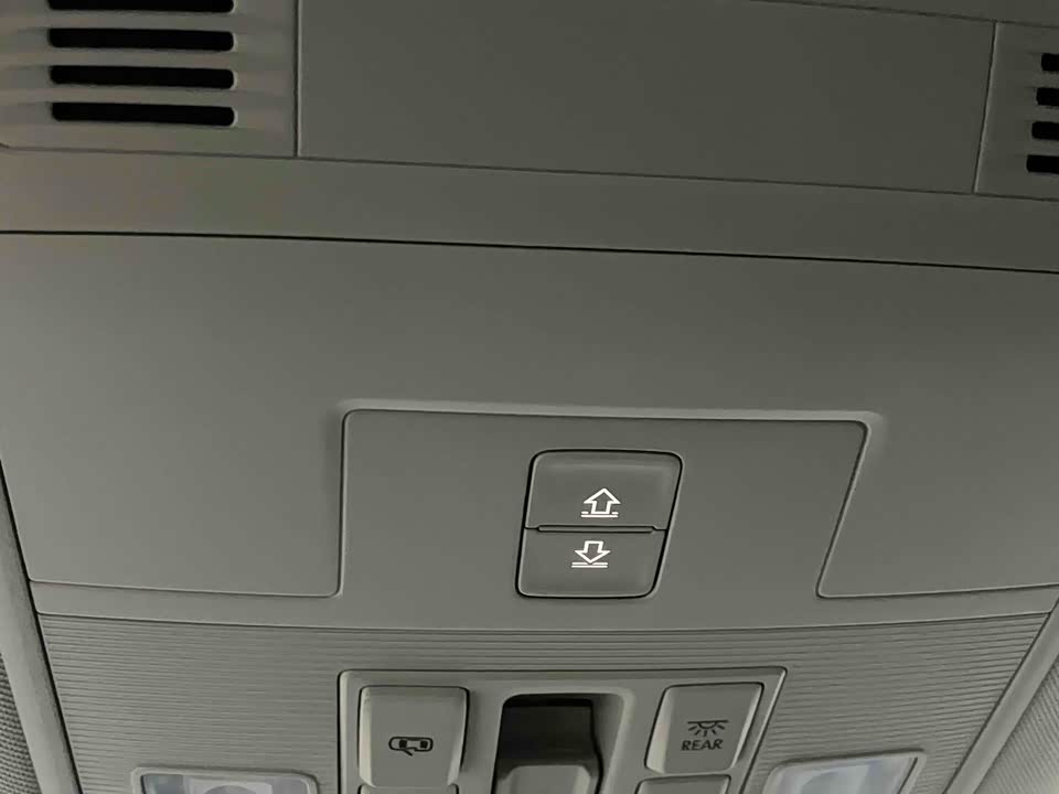 Volkswagen T-ROC exploring Songs