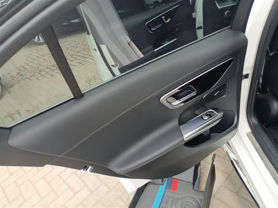 Mercedes-Benz Class C Mercedes-Benz Class C