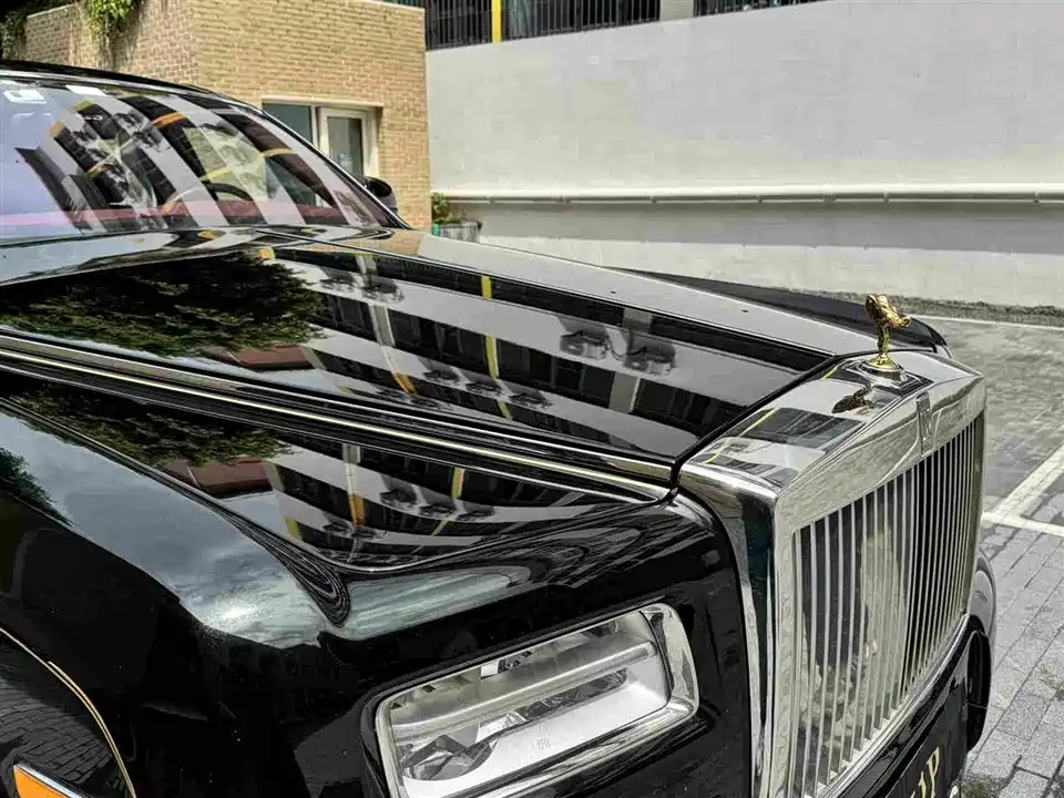Rolls-Royce Phantom