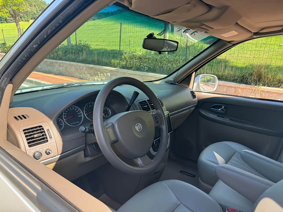 Buick GL8 Buick GL8