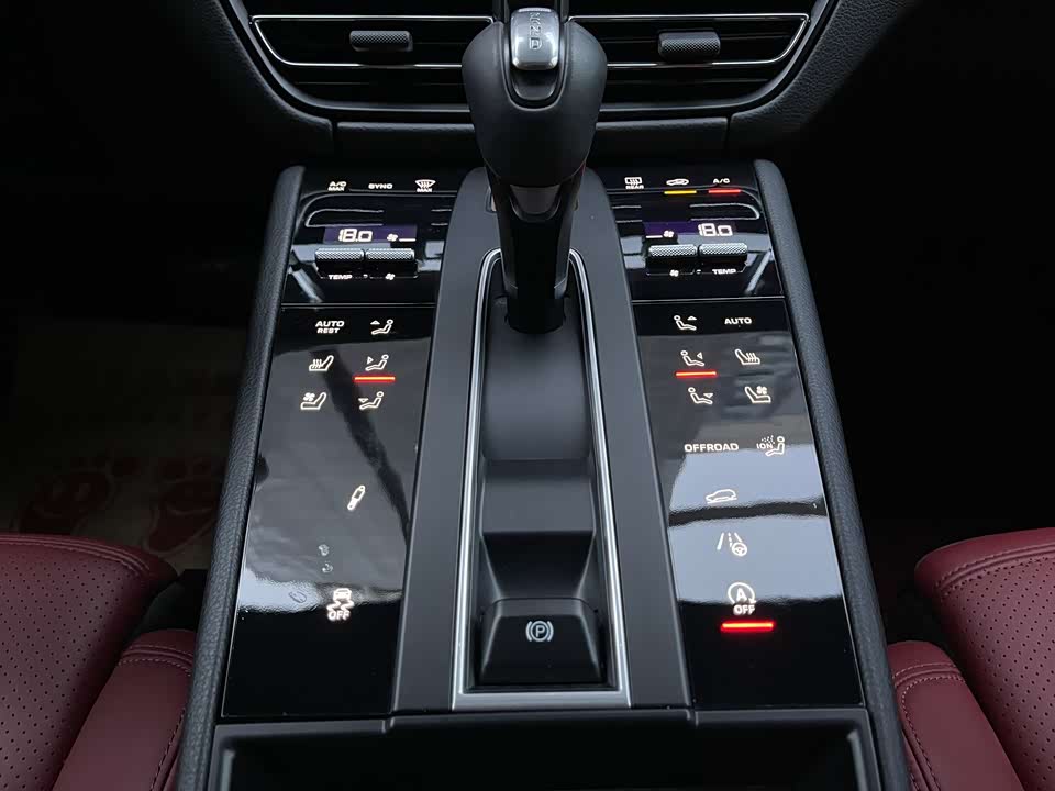 Porsche Macan Porsche Macan