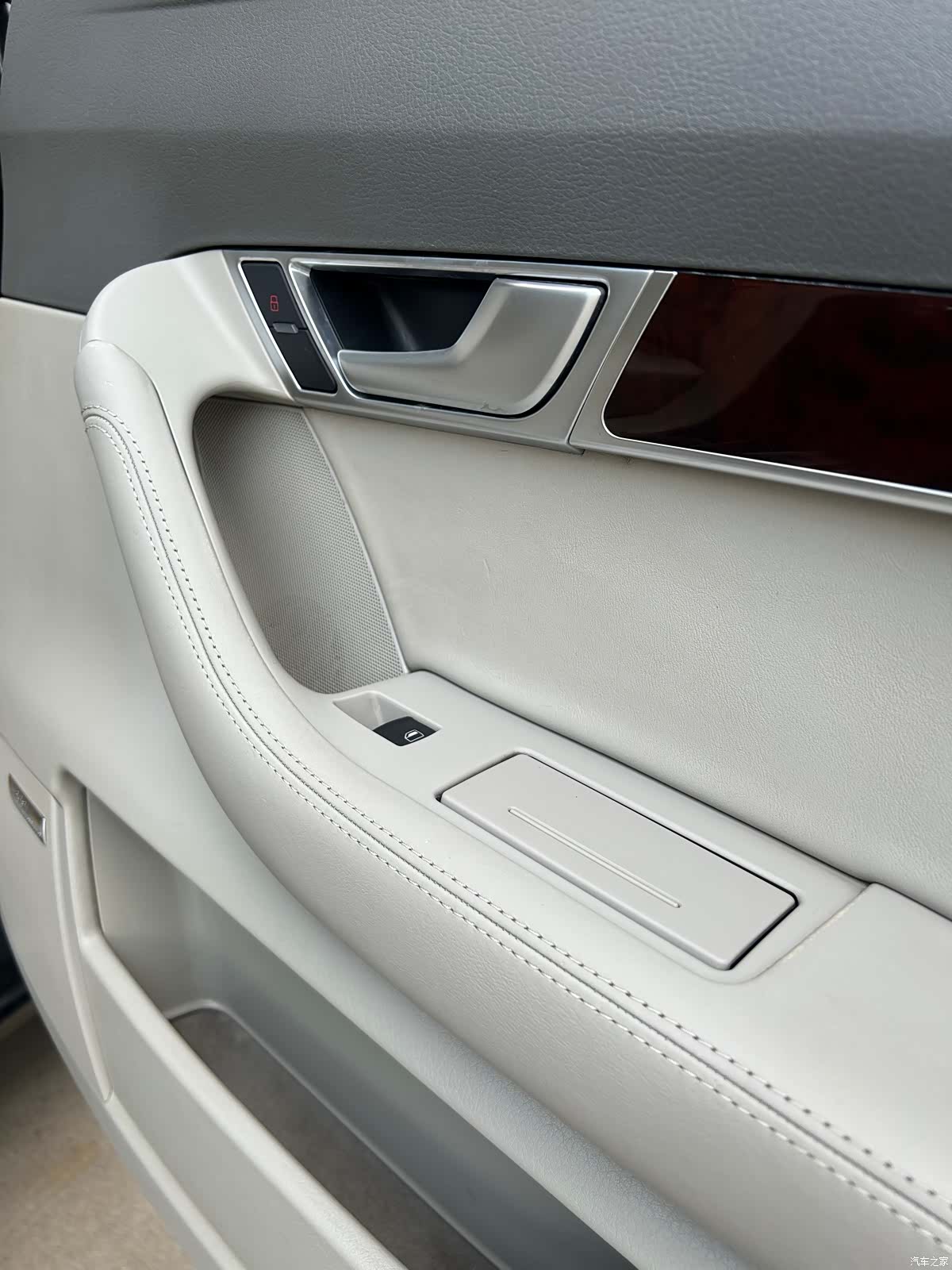 Audi A6L, 2009 15