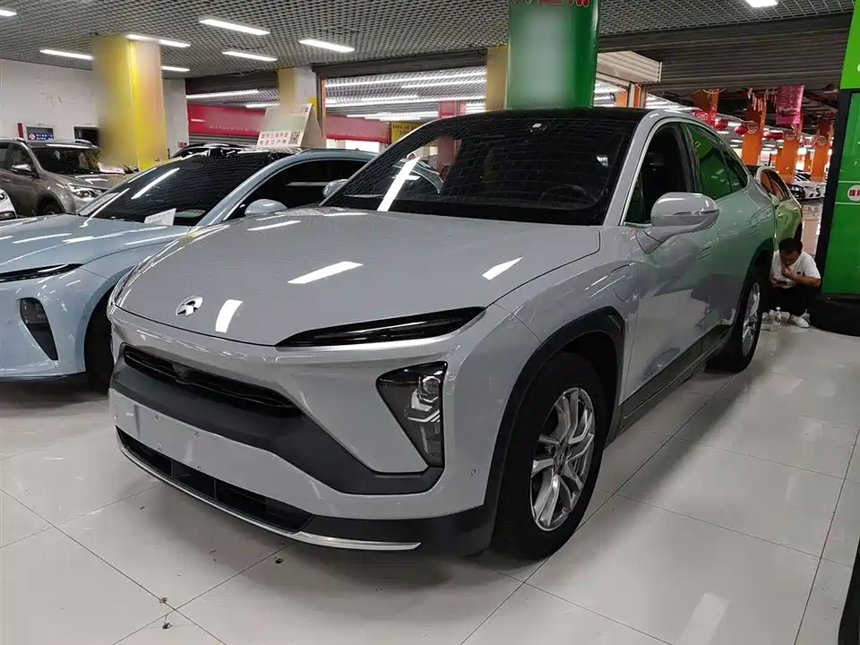 NIO EC6