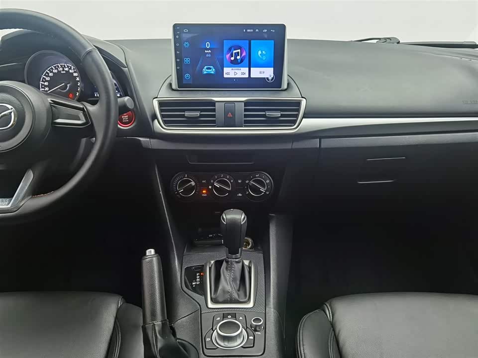 Mazda 3 Angkesaila