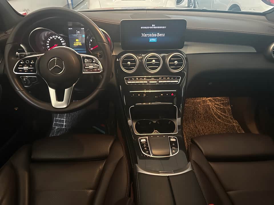Mercedes-Benz GLC Mercedes-Benz GLC