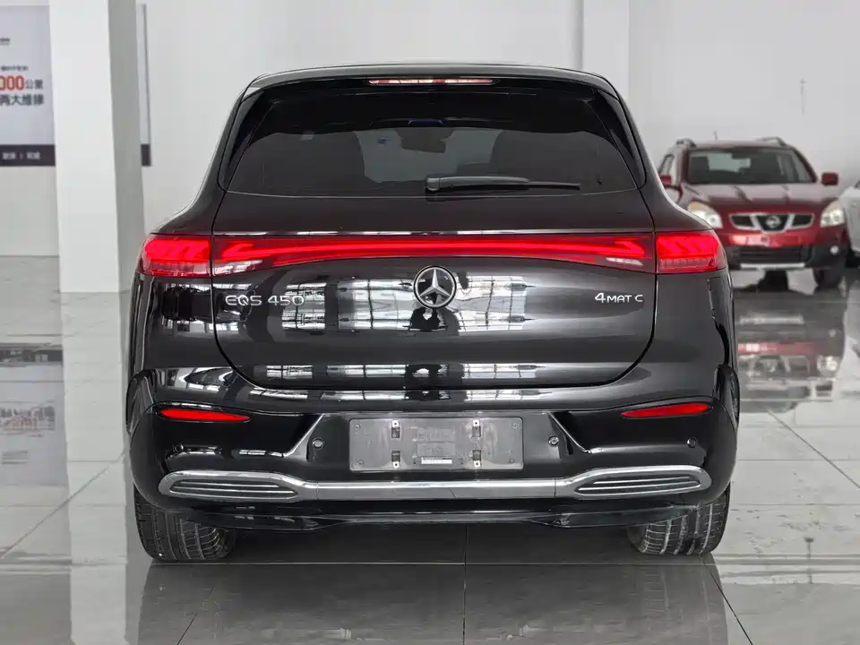 Mercedes-Benz EQS SUV