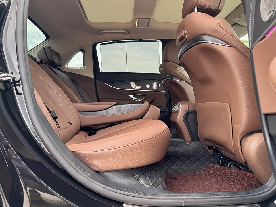 Mercedes-Benz E-class Mercedes-Benz E-class