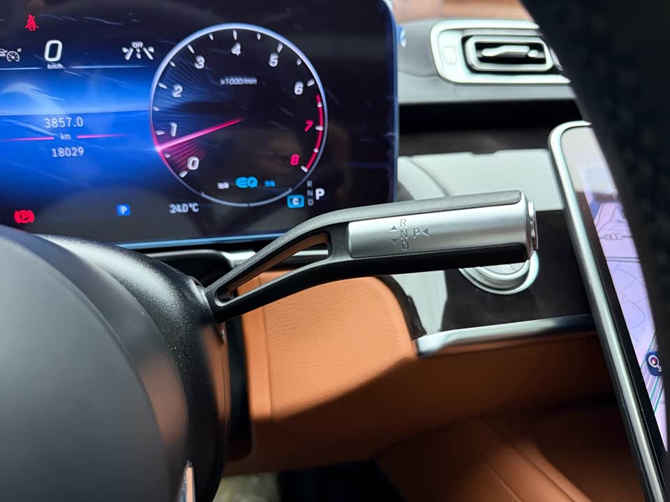 Mercedes-Benz S-class Mercedes-Benz S-class