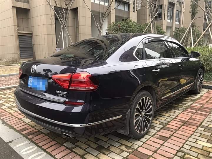 帕萨特 2016款 380tsi dsg至尊版
