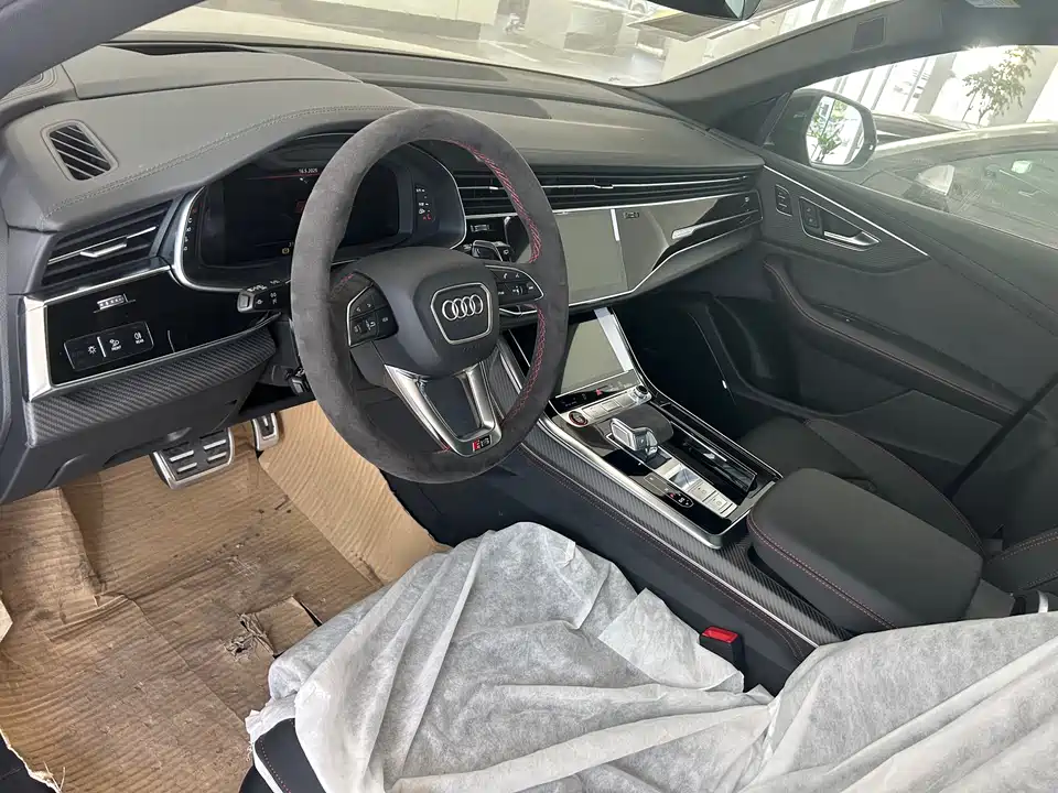 Audi RS Q8 Audi RS Q8