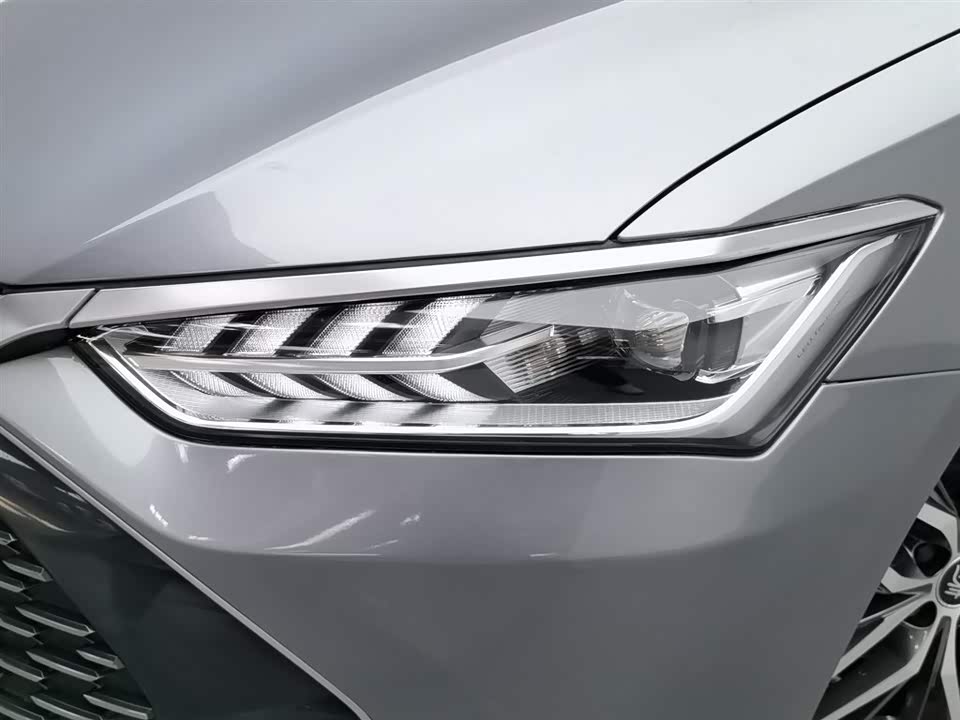 BYD Qin Yuan BYD Qin Yuan