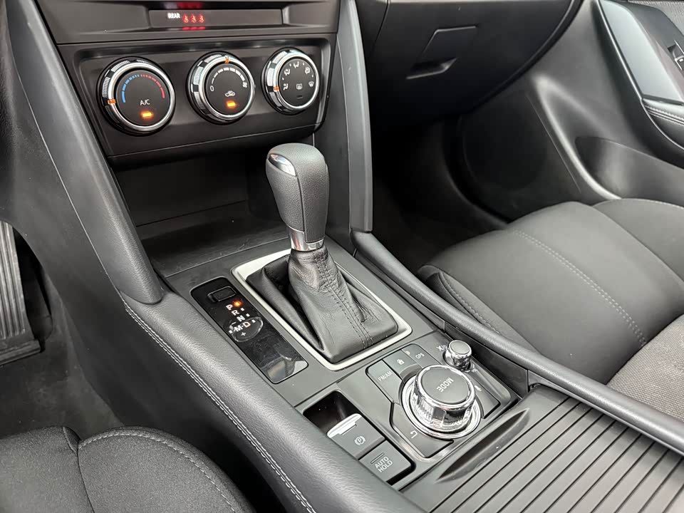 Mazda CX-4