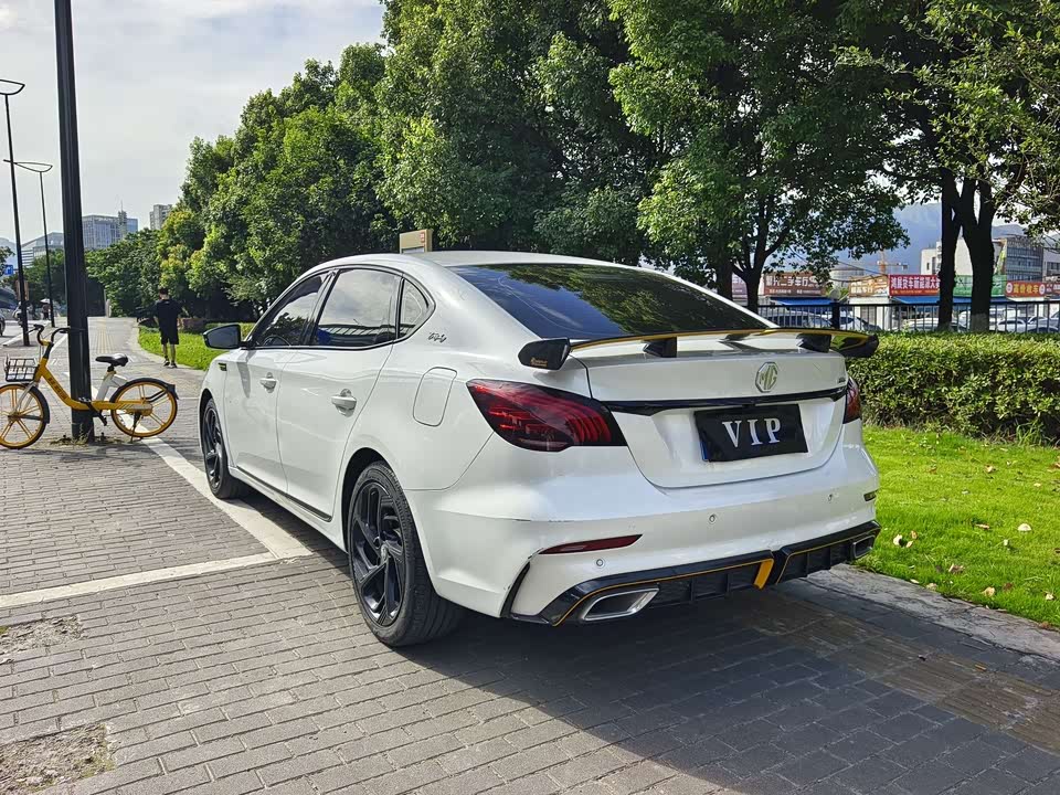 MG MG6