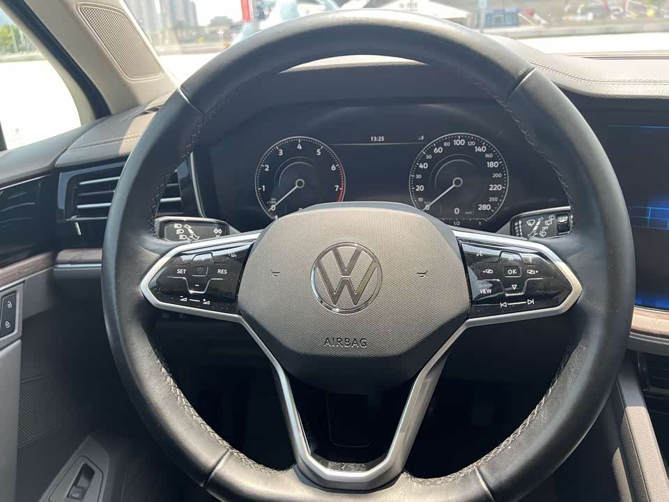 Volkswagen Touareg Volkswagen Touareg