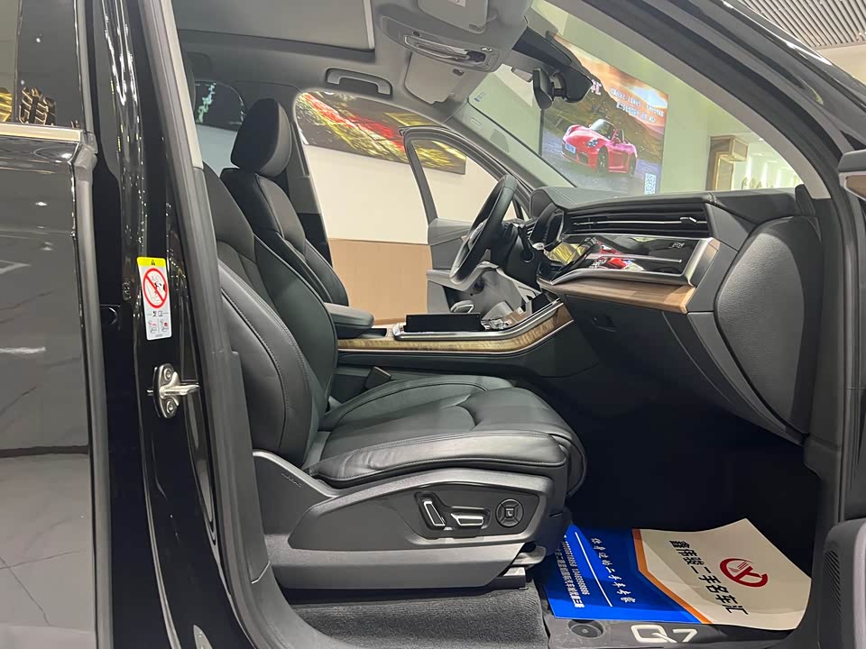 Audi Q7 Audi Q7