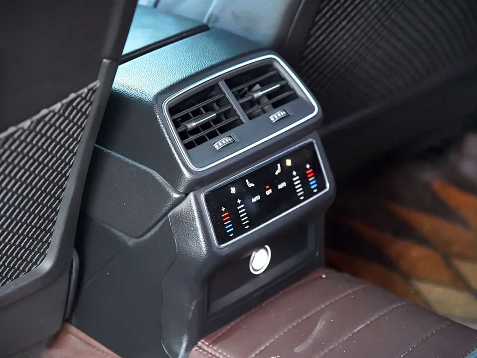 Audi A6L Audi A6L
