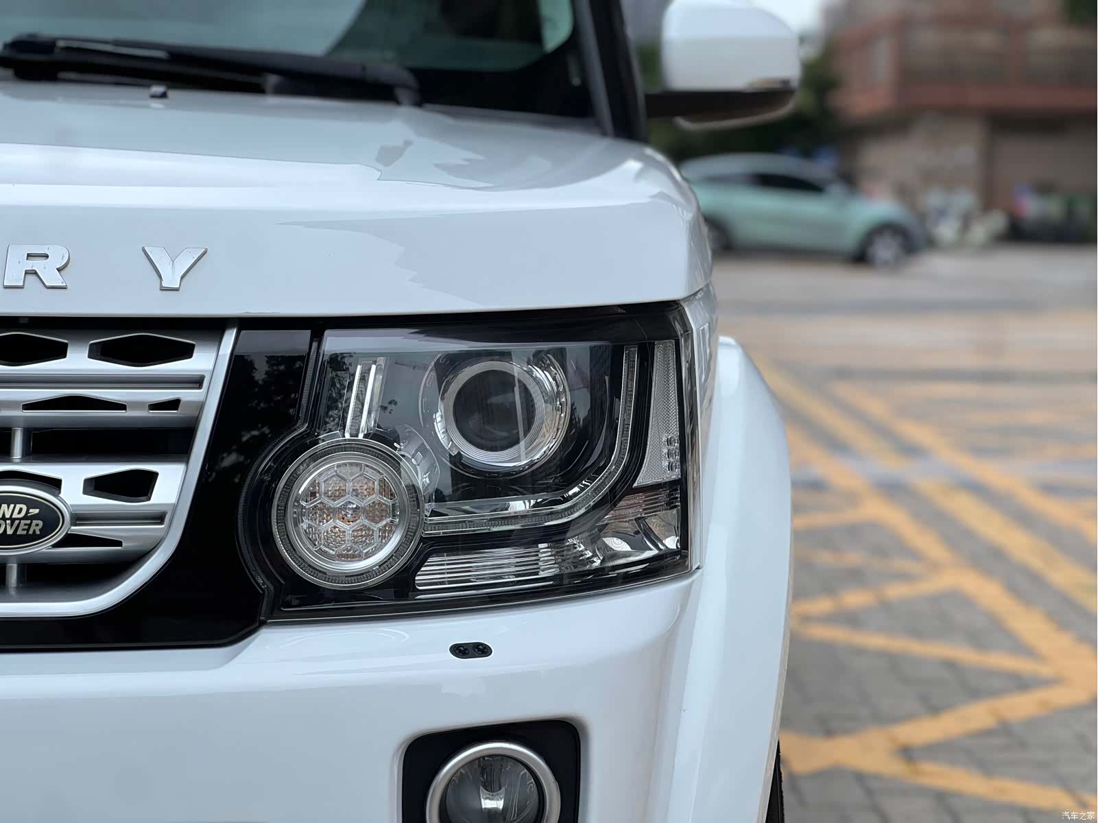 Land Rover Discovery, 2015 16