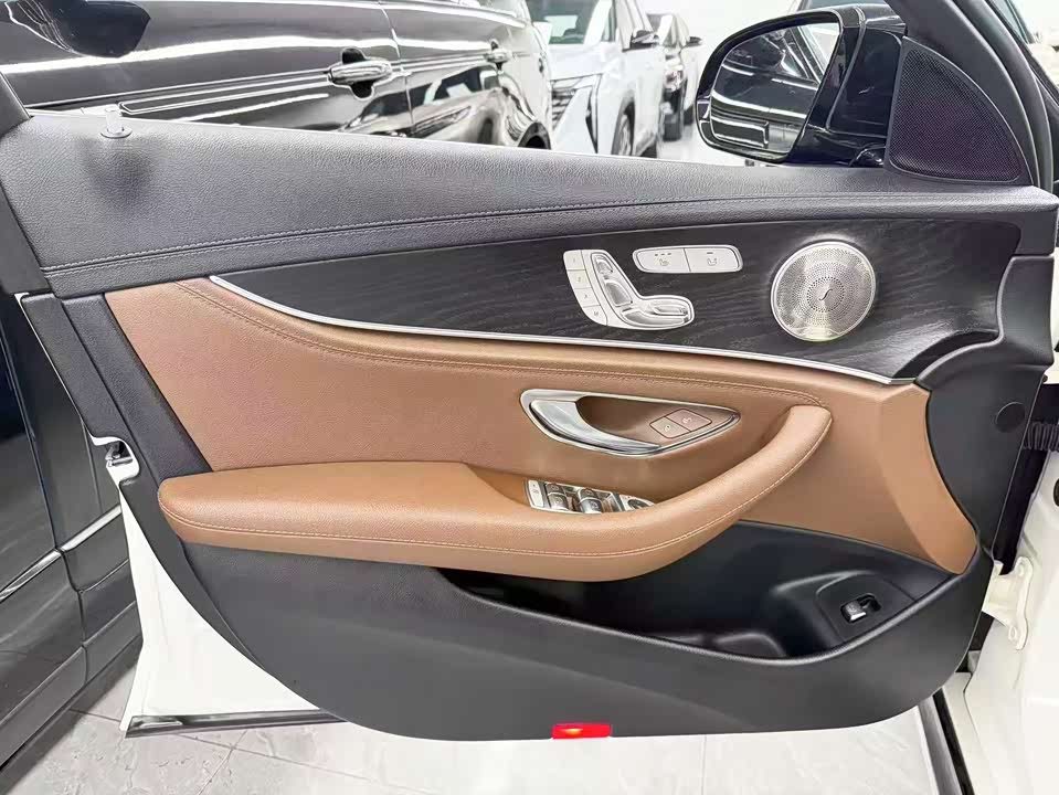 Mercedes-Benz E-class Mercedes-Benz E-class