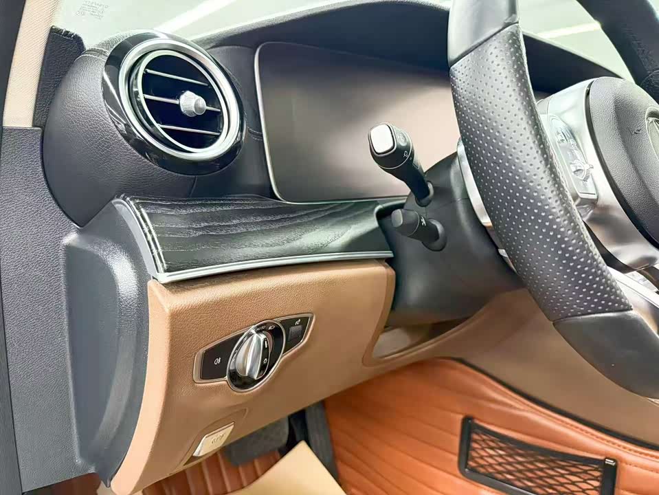 Mercedes-Benz E-class Mercedes-Benz E-class