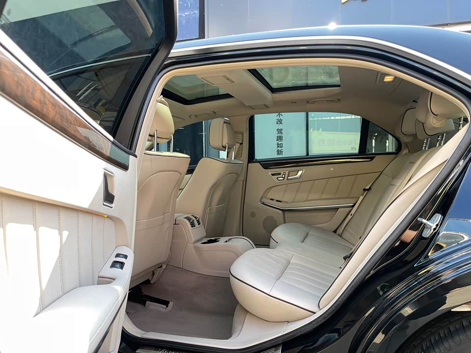 Mercedes-Benz E-class Mercedes-Benz E-class