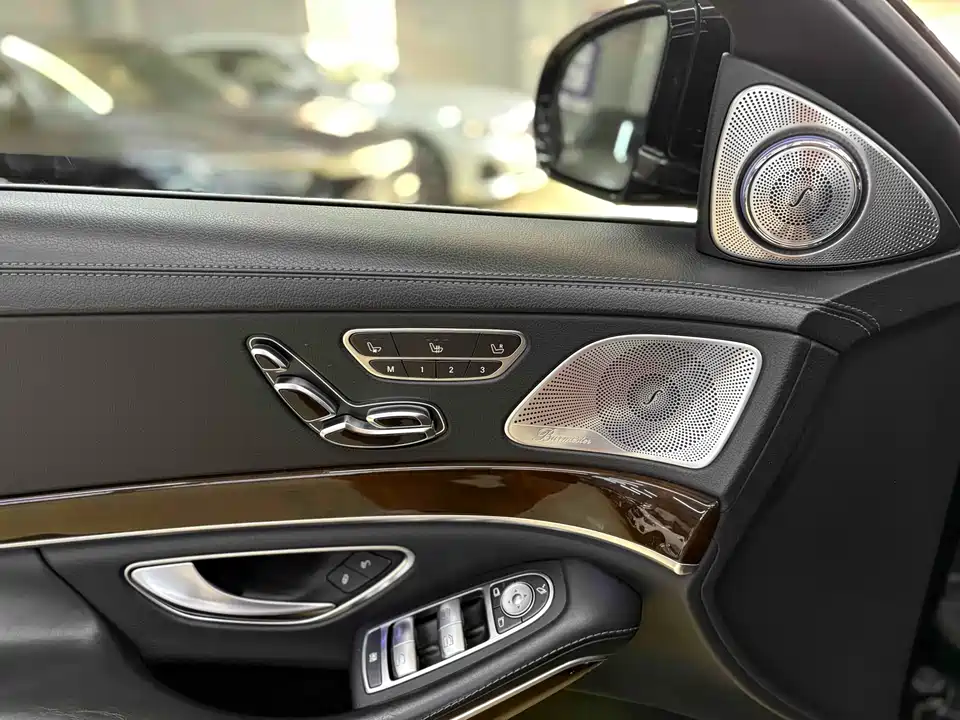 Mercedes-Benz Maybach S-class