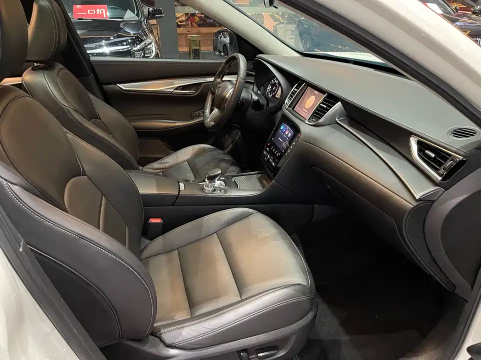 Infiniti QX50