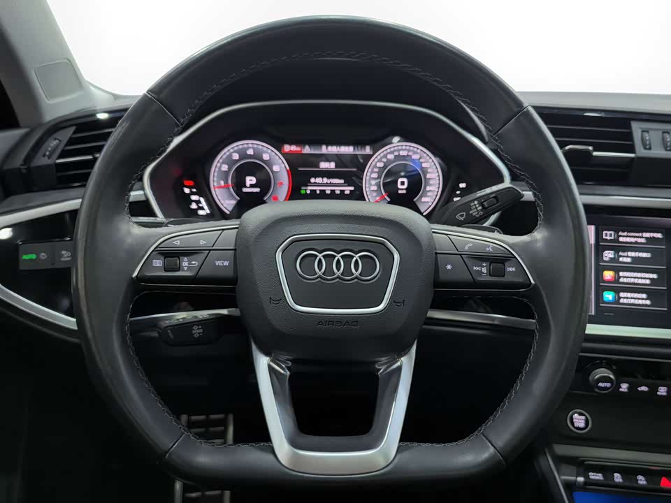 Audi Q3 Audi Q3