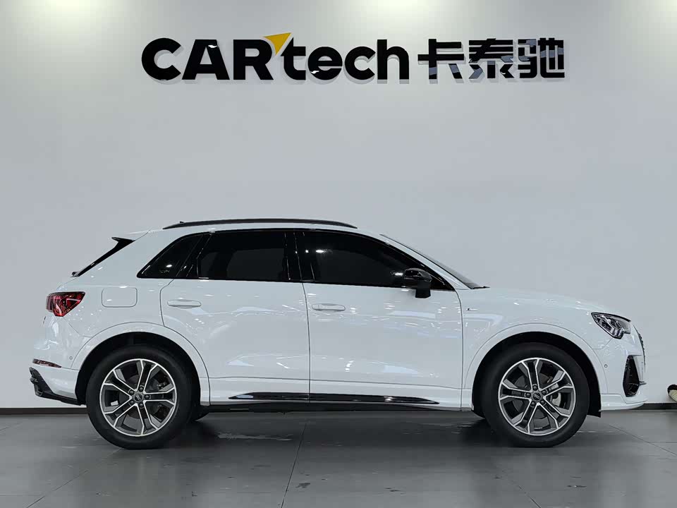 Audi Q3 Audi Q3