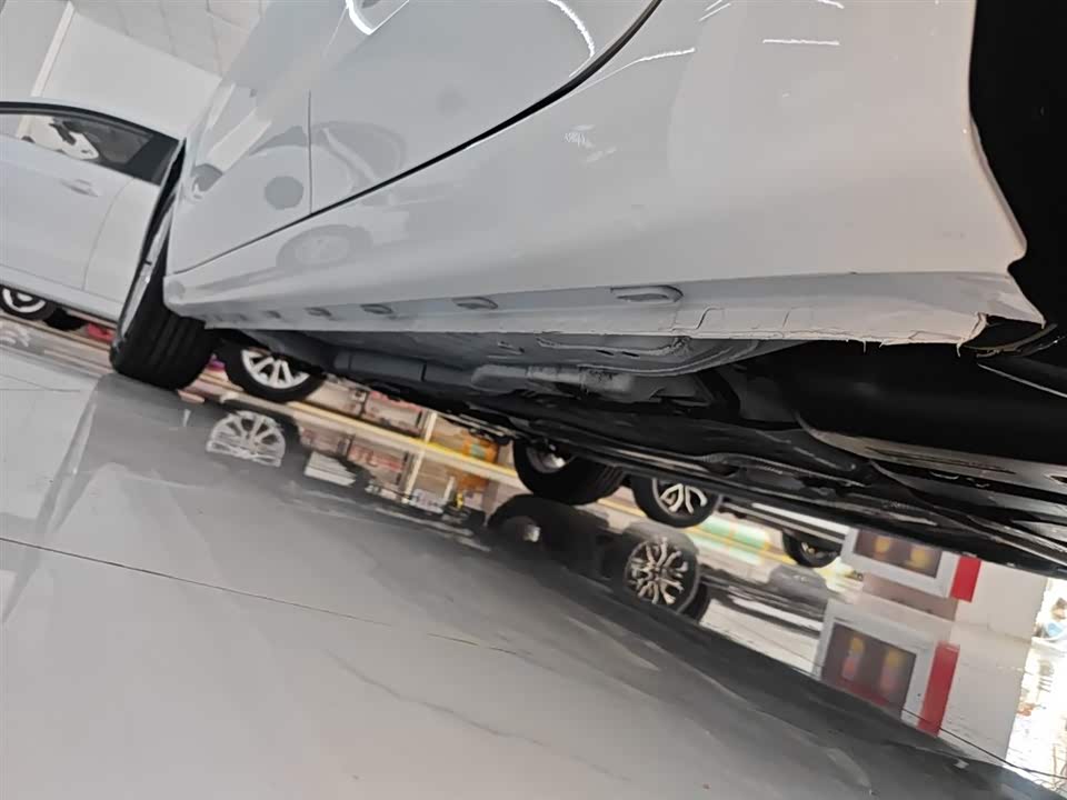 Roewe i5 Roewe i5