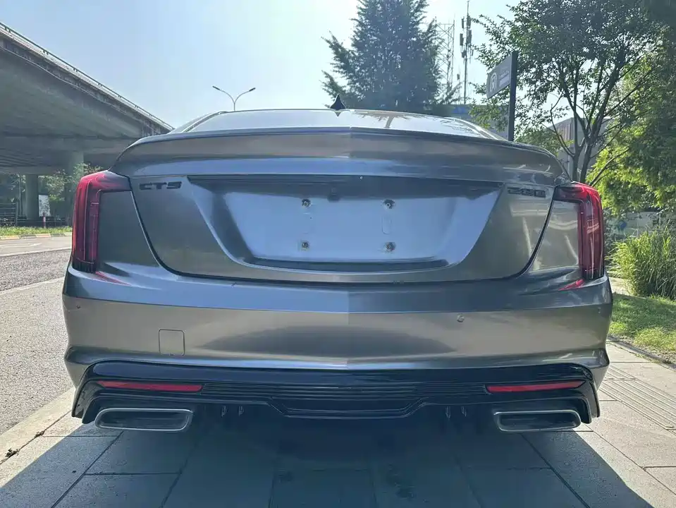 Cadillac CT5