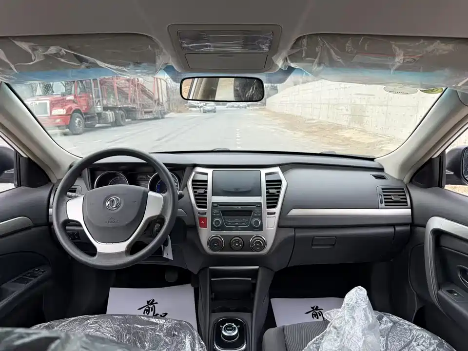 Dongfeng Junfeng E17