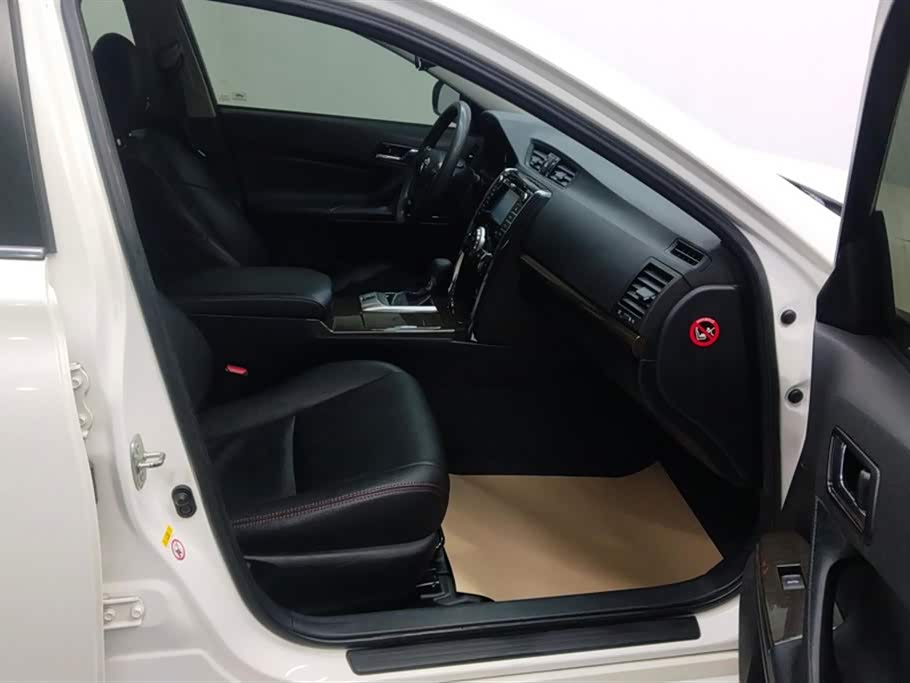 Toyota Reiz Toyota Reiz