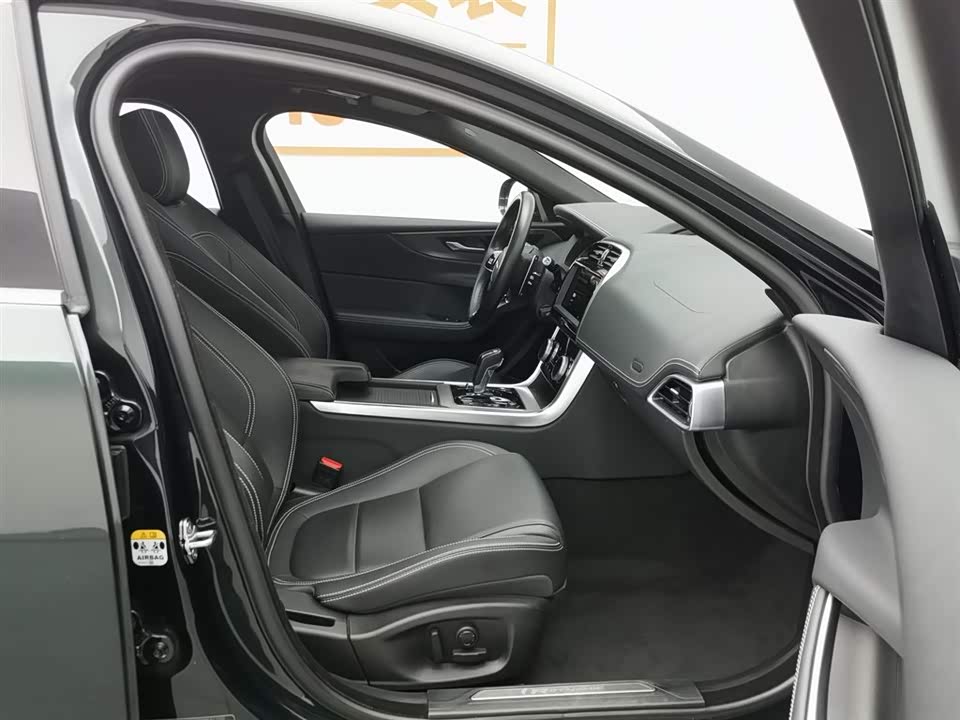 Jaguar XEL