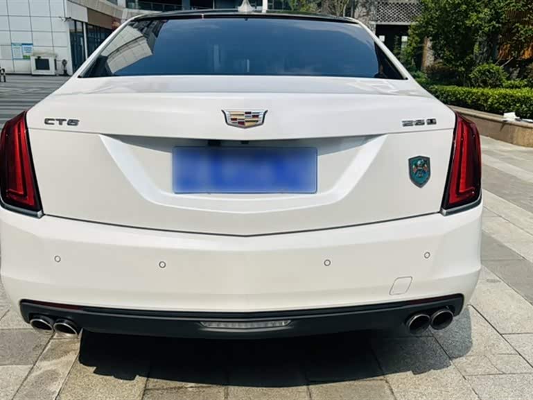 Cadillac CT6