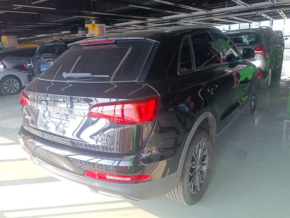 Zotye SR7 Zotye SR7