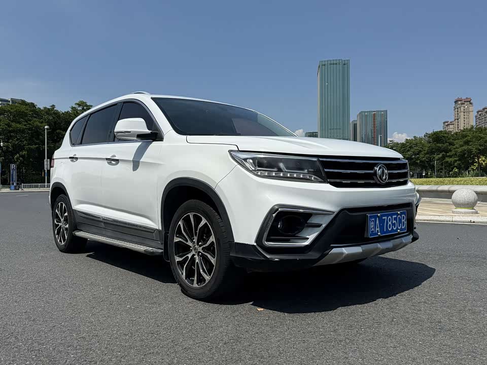 Forthing Jingyi X5 Forthing Jingyi X5